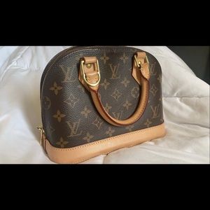 Authentic Louis Vuitton Alma BB